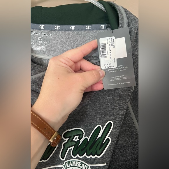 NWT Champion Lambeau Field Women’s Hoodie - Gray, Size XL - Picture 6 of 6